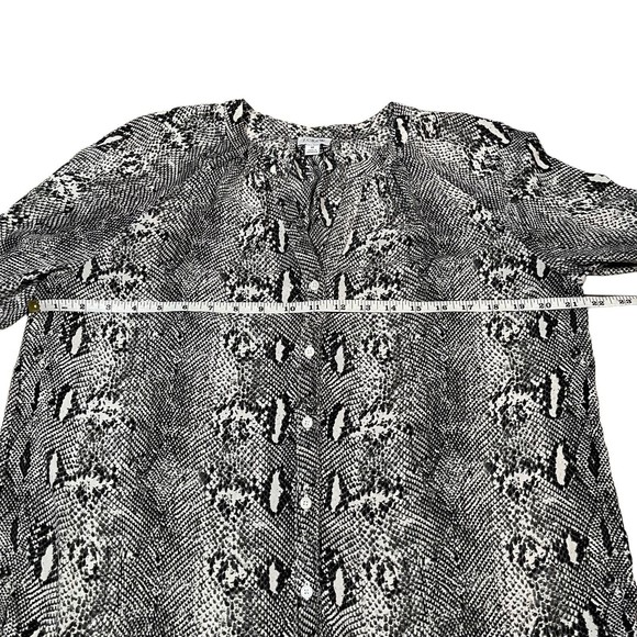 J.Crew Women Snake Animal Print Long Sleeve Front Button Top Size Medium - Picture 4 of 9